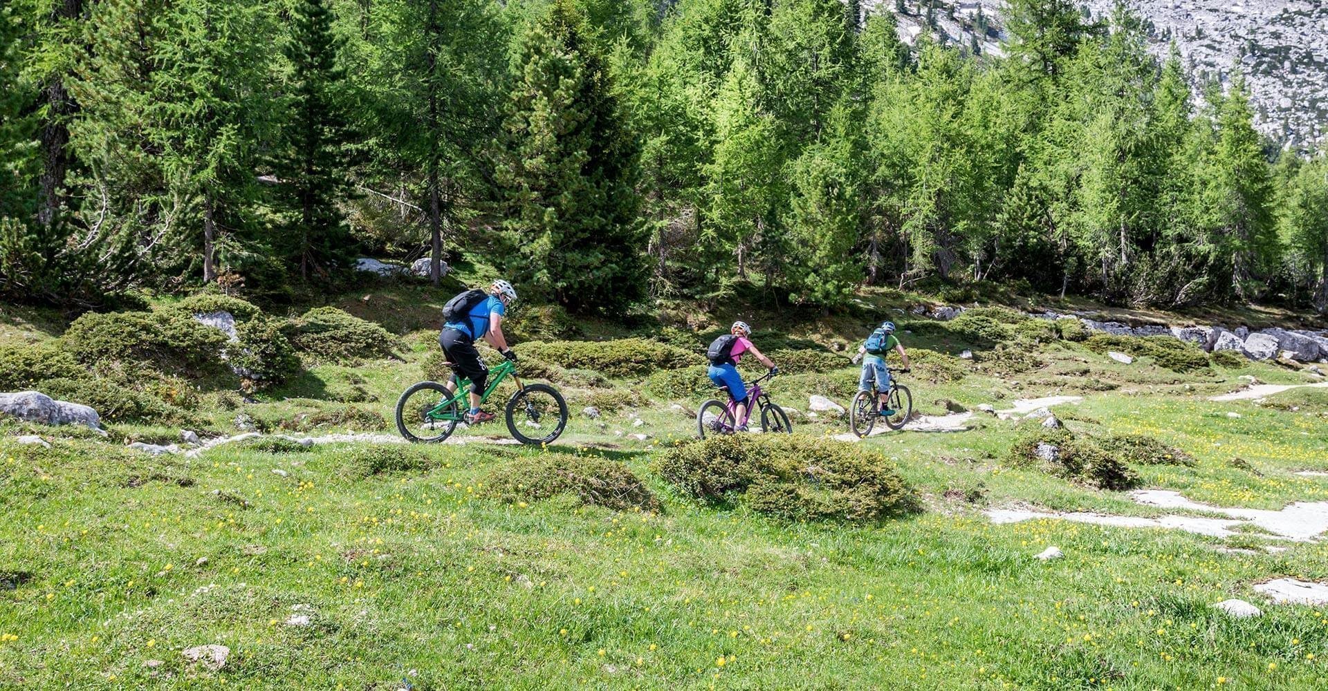 Hotel Kristall in Meransen Gitschberg-Jochtal | Wanderurlaub in den Dolomiten