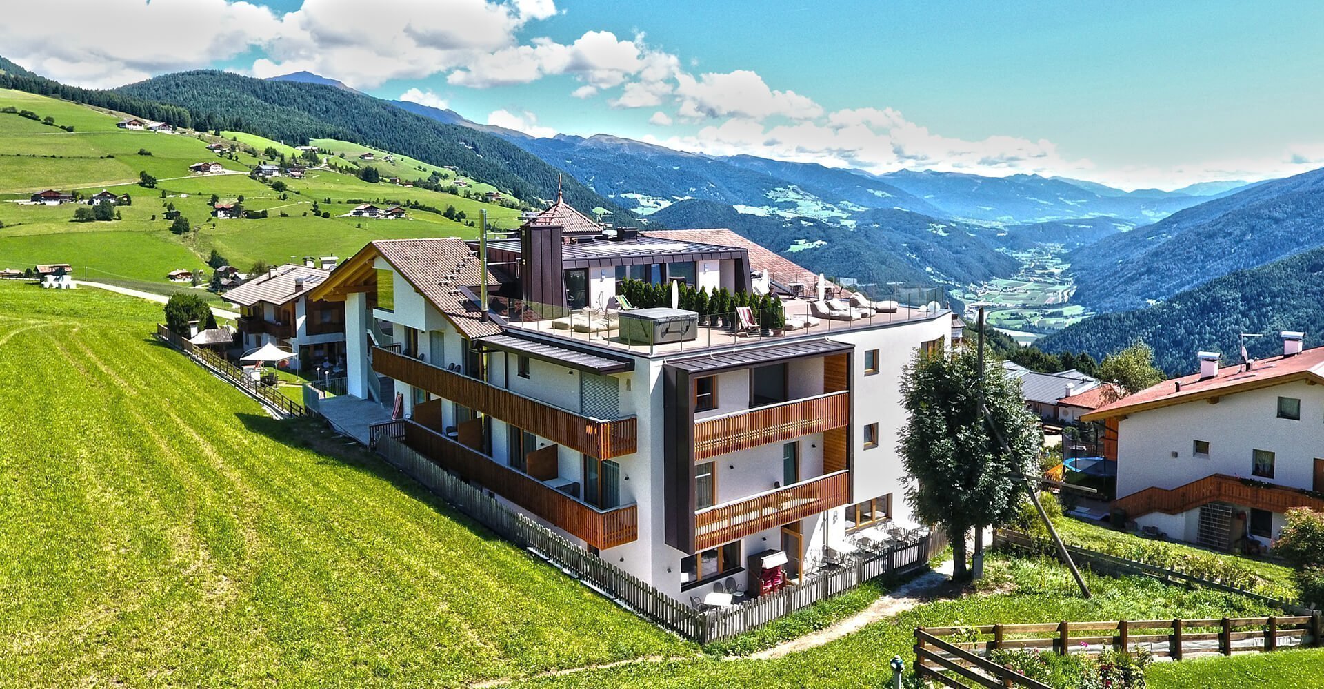 Hotel Kristall in Meransen Gitschberg-Jochtal | Wanderurlaub in den Dolomiten